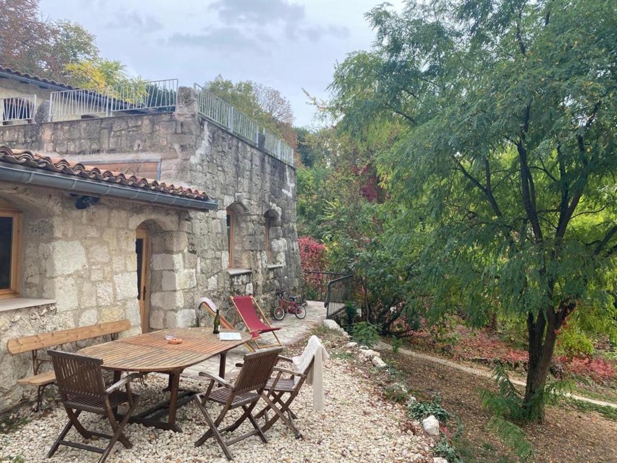 Grand Gite Les Cabanes De Fallot Pour 19 Personnes - Piscine Naturelle L'isle-Bouzon Esterno foto